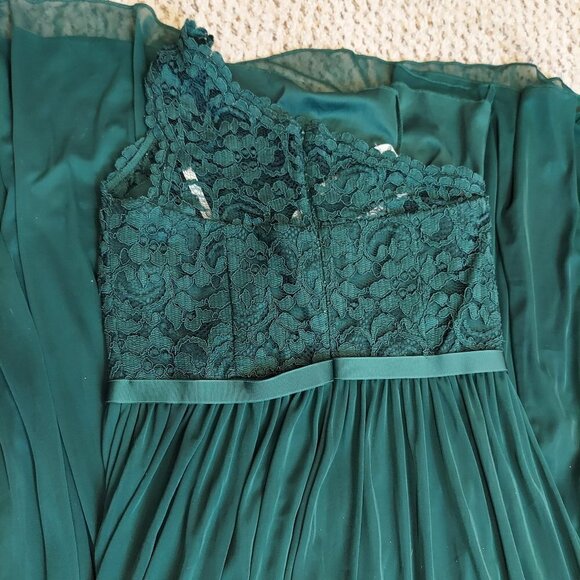NEW Davids Bridal Formal Dress Forest Green Lace Chiffon 1 Shoulder Size 6 - Picture 9 of 15